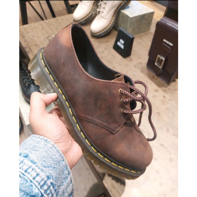 SALE SEPATU DOCMART DR MARTENS 1461 CARAMEL CHESTNUT BROWN SIZE 36 - 45 NEW ORIGINAL