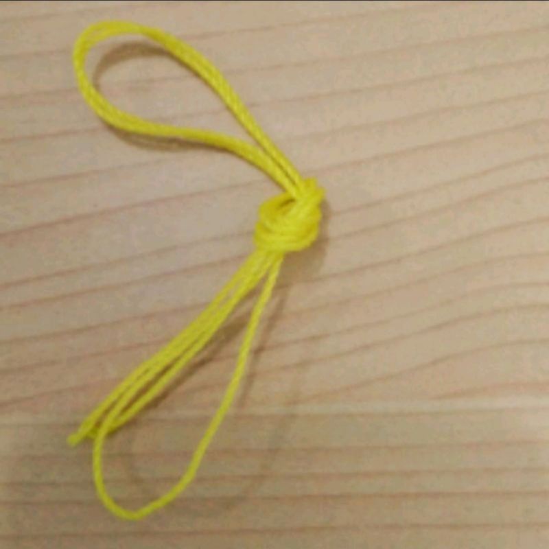 Tali mainan lato lato