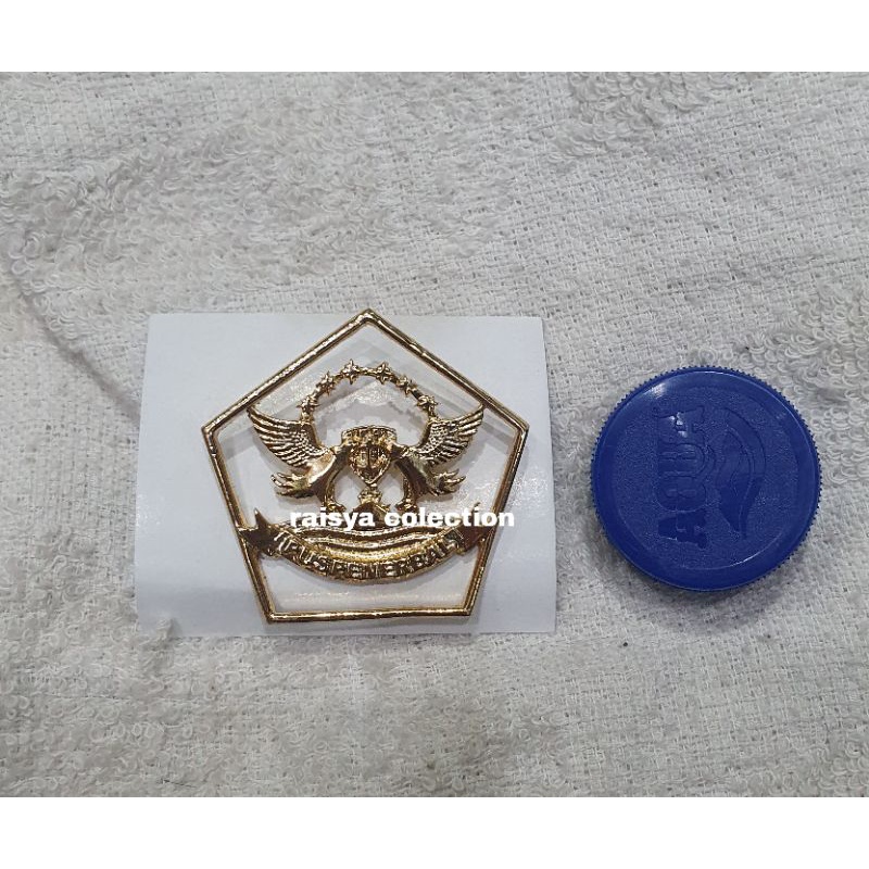 emblem pus penerbal