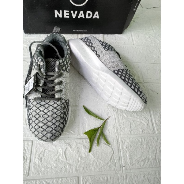 sneakers branded matahari original  nevada