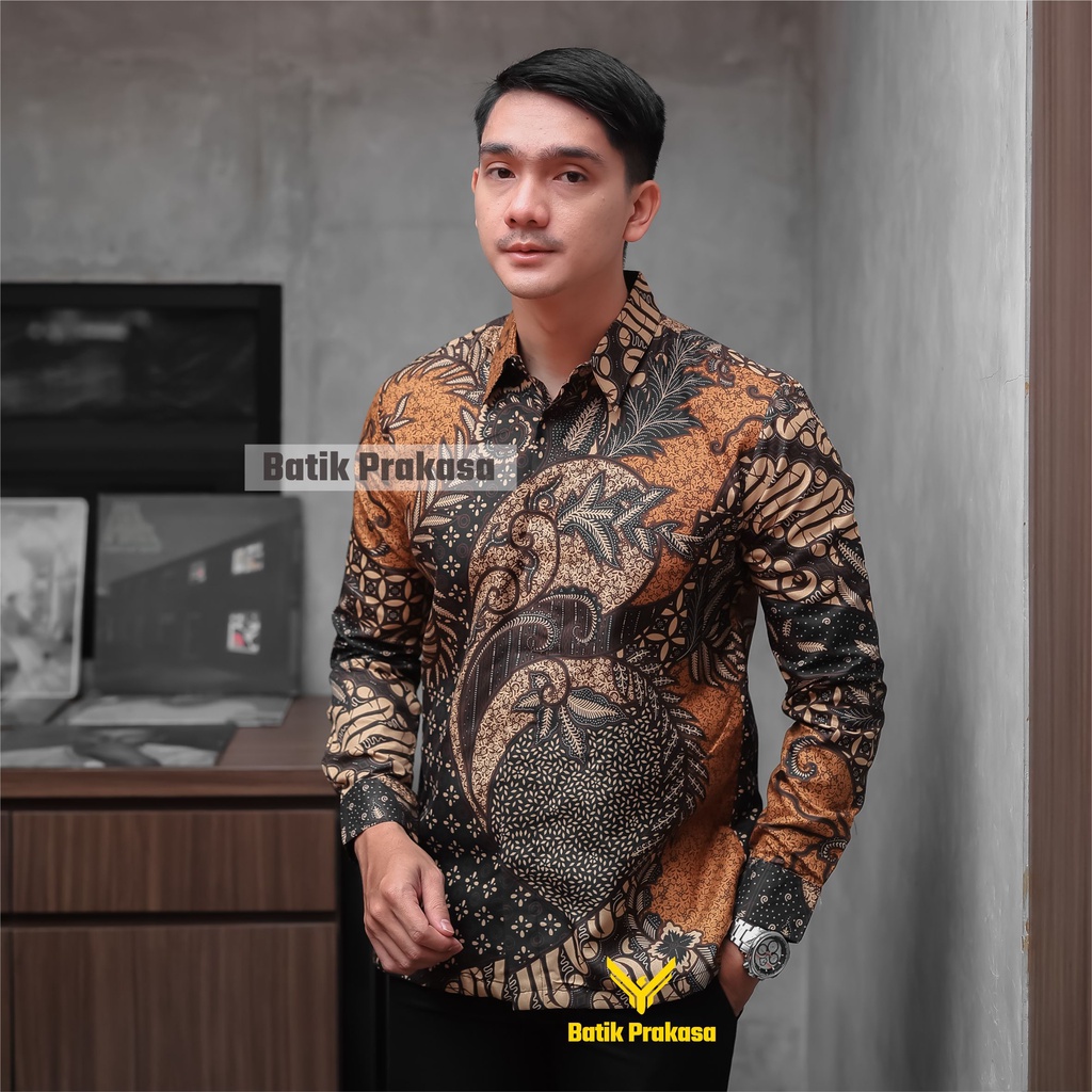 Kemeja Batik Prakasa Motif Wikan Bakuh Slimfit Lengan Panjang Batik Solo