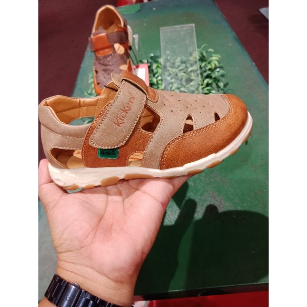 Sepatu anak kickers kids original termurah