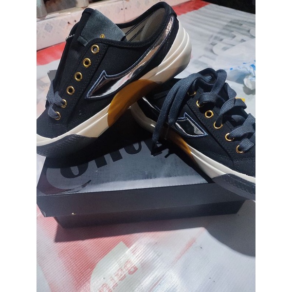 sepatu.compass.protolite.size37.(24,5cm)