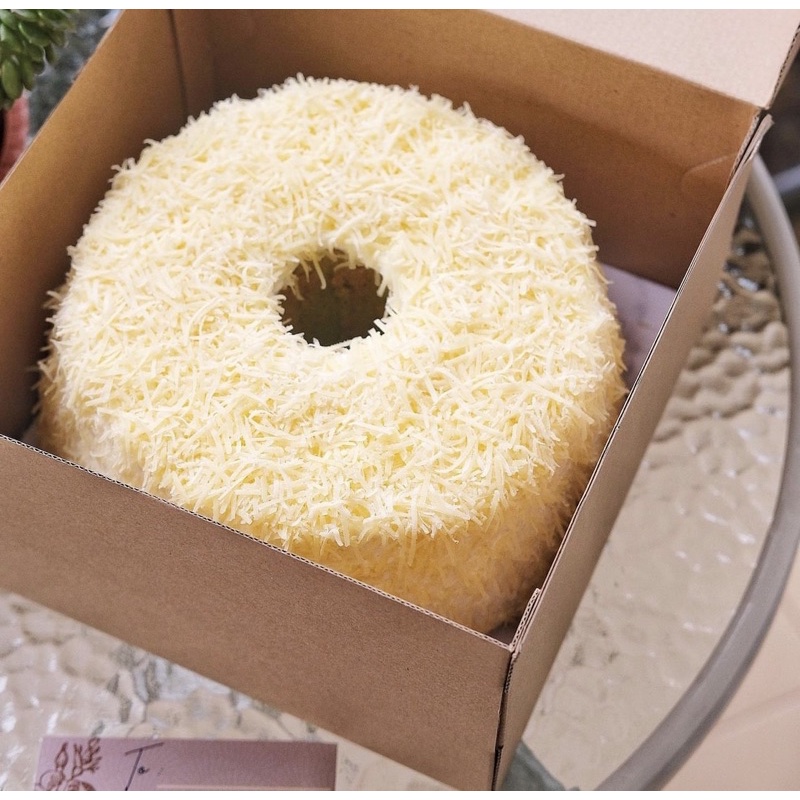 

Chiffon Pandan Keju Kue Premium