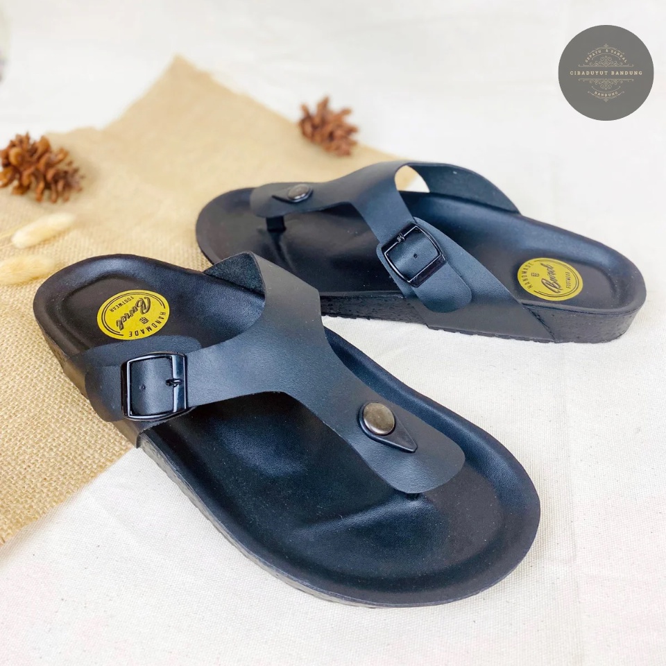 CBY  bincen special Sandal Pria sandal jepit sandal kasual hitam