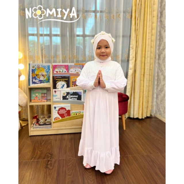 narita dress+pasmina