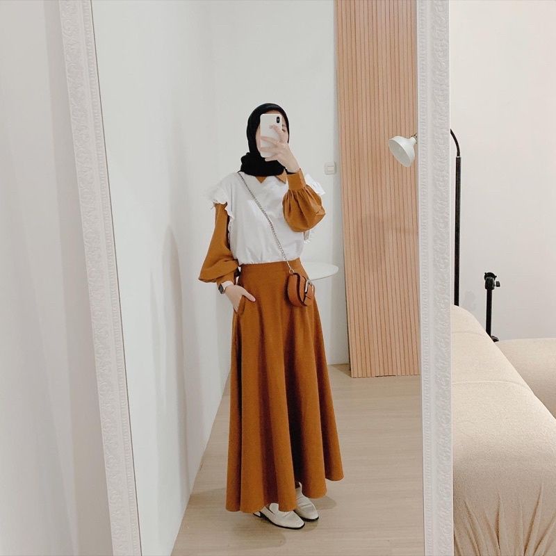 Pica skirt by Cottontrend