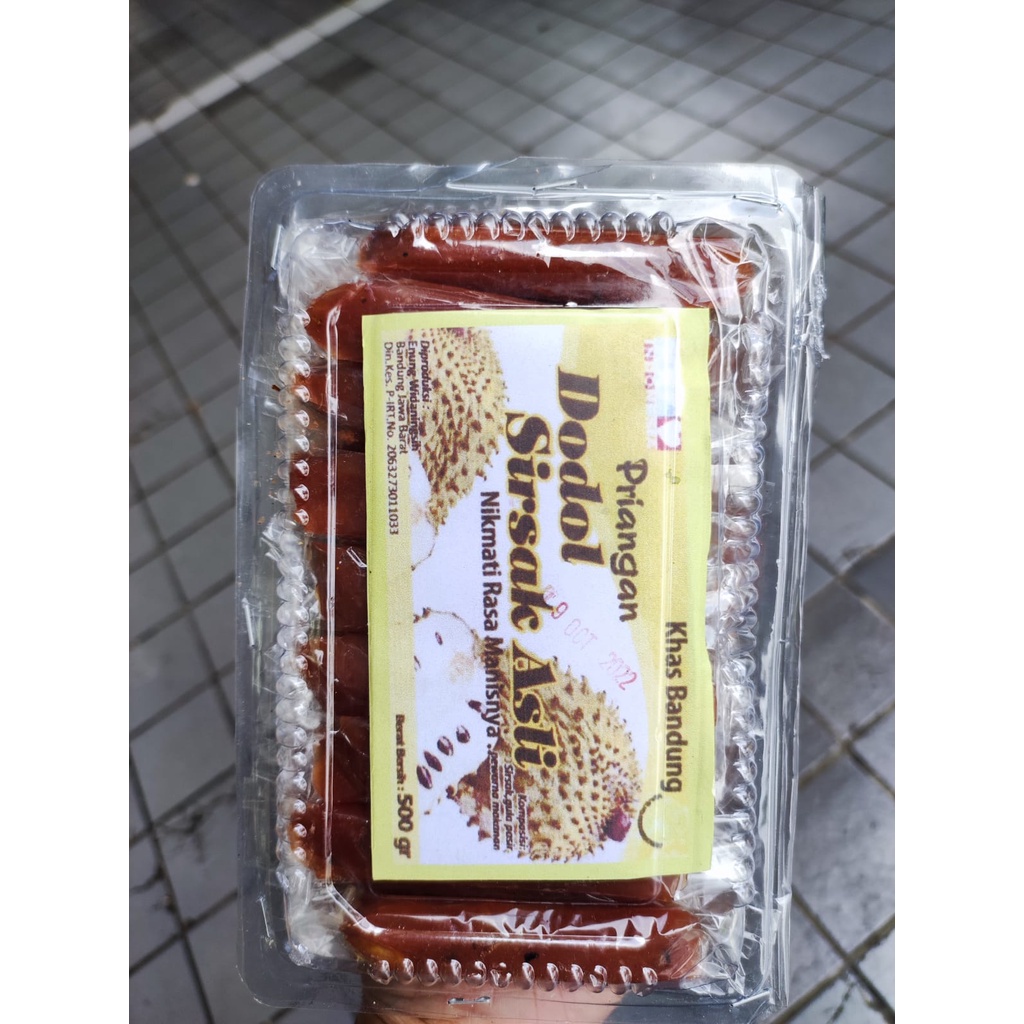 

Dodol Sirsak 500gr - Cemilan Oleh-oleh Tradisional Manis Legit - Karasa