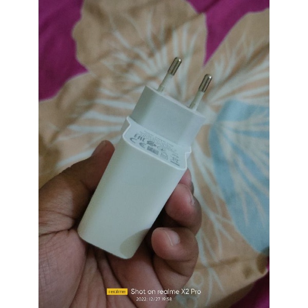 Charger realme 30w copotan