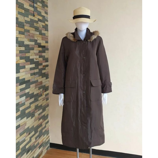 Preloved Coat Bulu Coat Long Murah