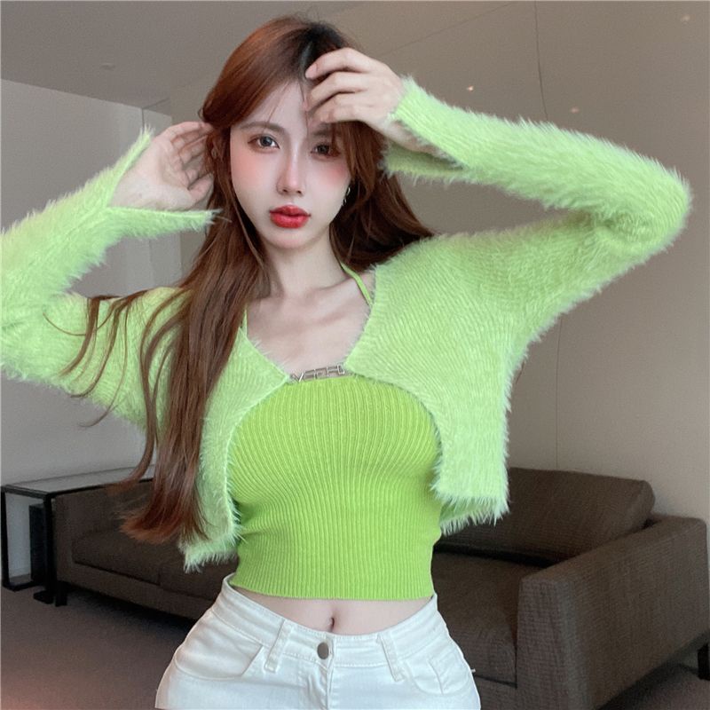 Red Mohair Rajutan Cardigan Wanita Awal Musim Gugur Gaun Keinginan Murni Gadis Seksi Pendek Leher Gantung Top Tube Top Suspender two-Piece Set