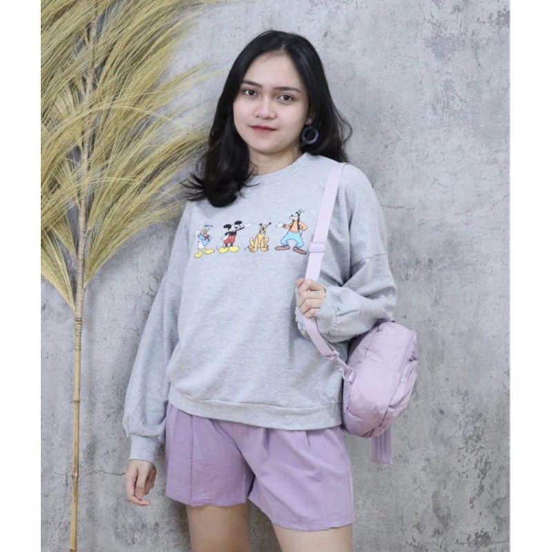 Walked sweater / sweeter