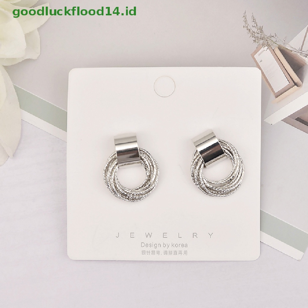 [GOOGFOUR] 1pasang Mode Lingkaran Anting Untuk Wanita Retro Geometri Logam Drop Earrings Tren Fashion Perhiasan Bertingkat Lingkaran Kecil Pendant Earrings [TOP]