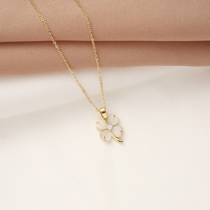 XiaoboACC Korea Fashion Micro Inlay Zirkon Bintang Empat Daun Clover Pendant Necklace - 40CM+5CM