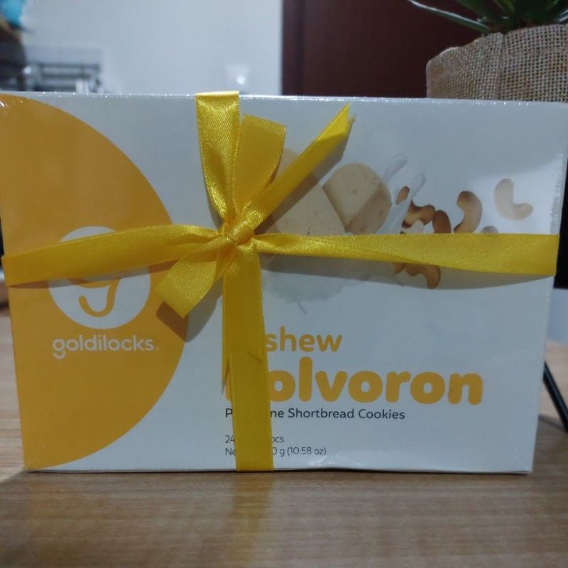 

Polvoron asli Goldilocks Cashew Ube Pinipig Cookies n Cream Peanut Filipina Halal isi 24 x 12g berat 300g