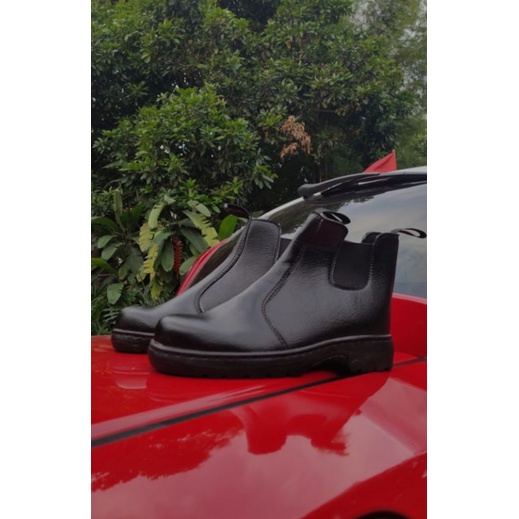 sepatu safety boots pria, sepatu safety ujung besi, sepatu safeti murah