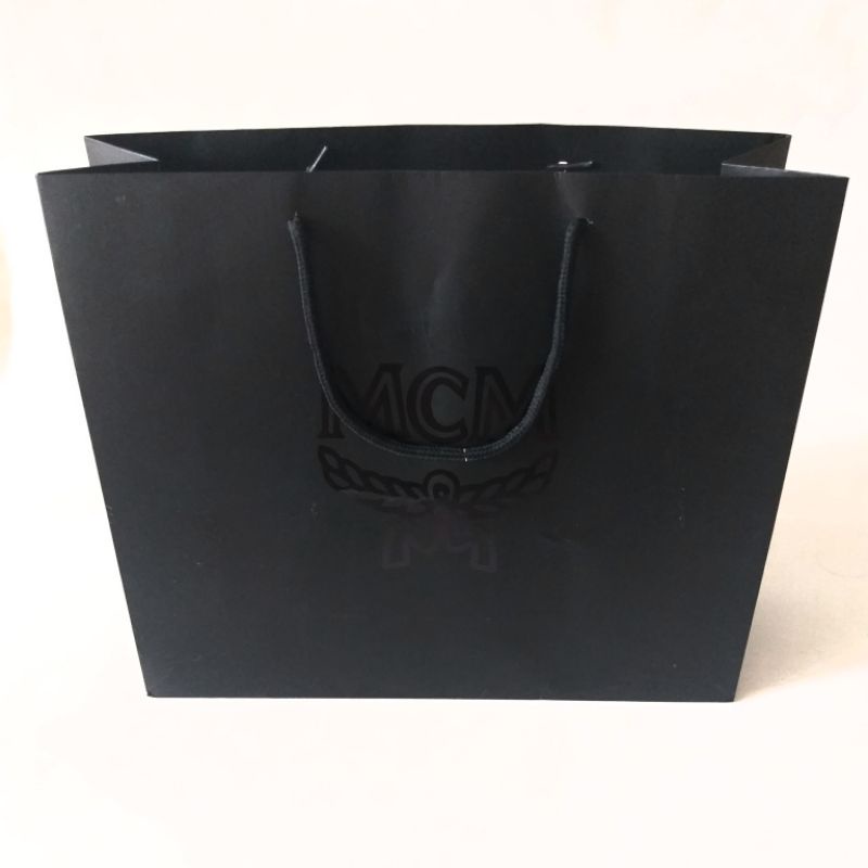 

MCM Paperbag Size Medium 32x28x11cm