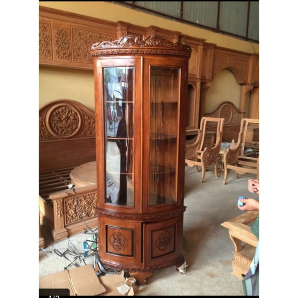 Lemari Hias sudut kayu jati Jepara, rak lemari pajangan kayu jati Jepara, almari pajangan jati