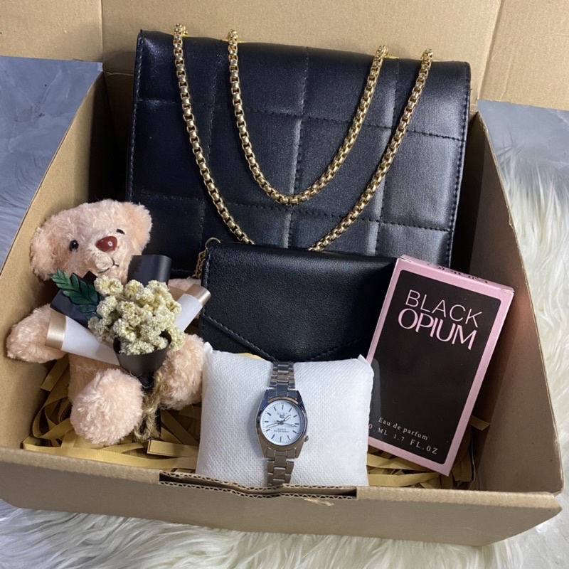 

TAS 5252 HAMPERS CEWEK / KADO CEWEK / ANNIVERSARRY / ULANG TAHUN