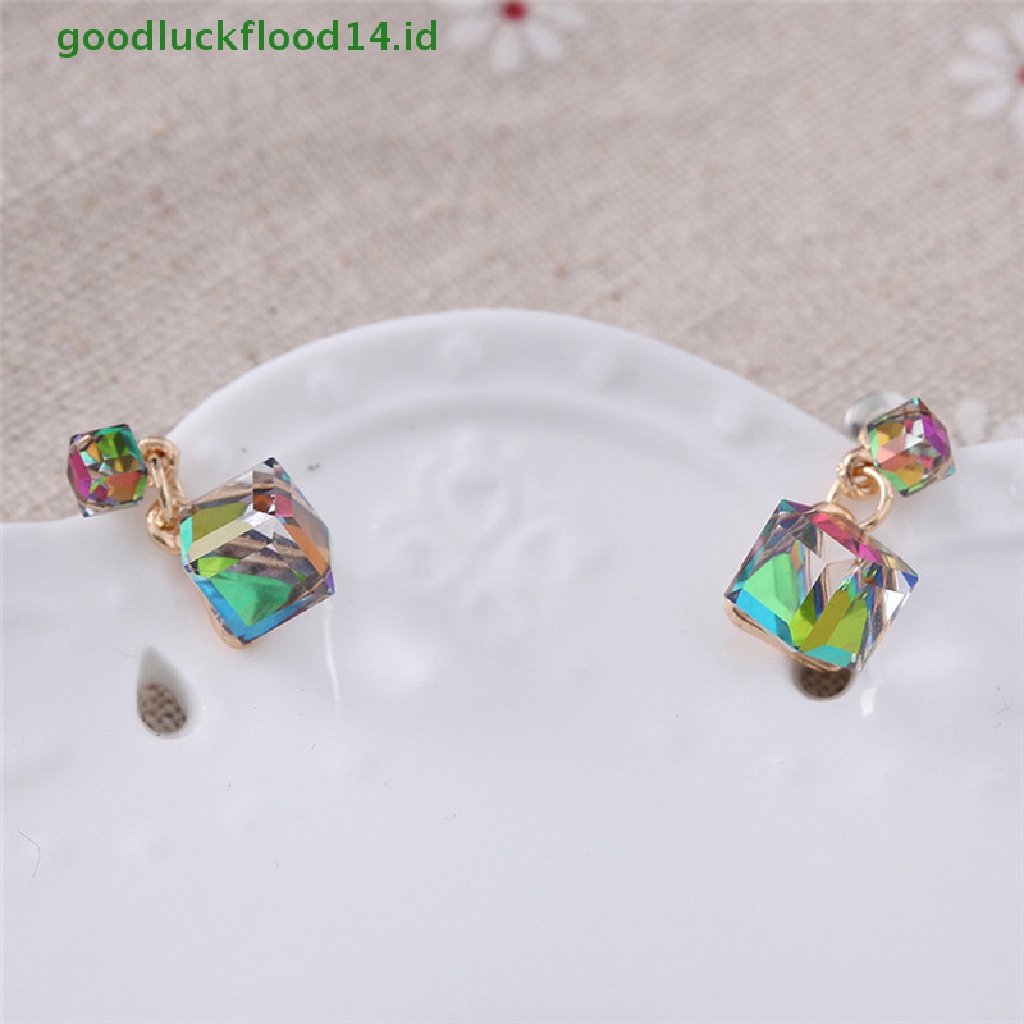 [GOOGFOUR] Kristal Berlian Imitasi Anting Zirkon Stud Earrings Wanita Pernikahan Perhiasan Pengantin [TOP]