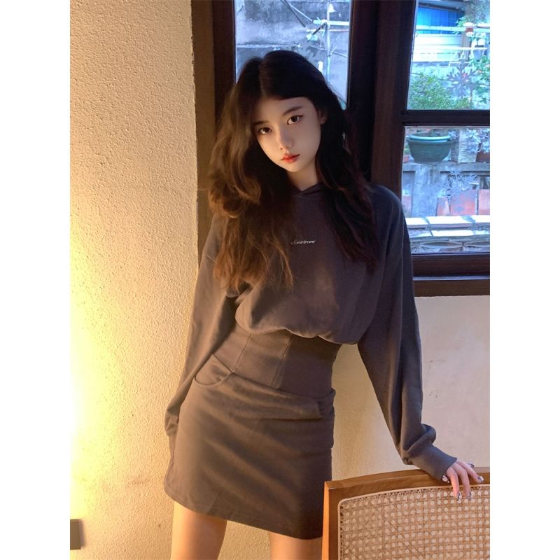 ♛✸Design sense hot girl bag hip sweater skirt autumn 2022 new Korean style hooded long-sleeve dress women s in