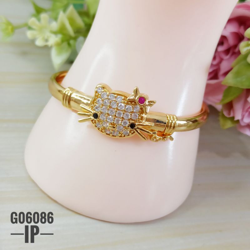 Gelang Yaxiya Hello Kitty Zircon G06086