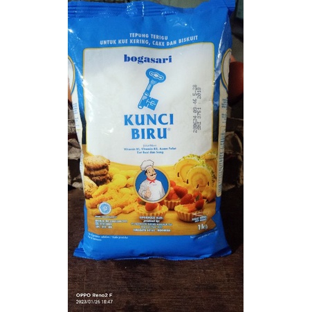 Tepung terigu kunci biru kemasan 1kg