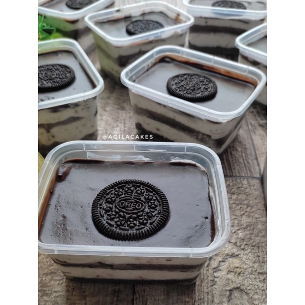 

Chocoreo Dessert box / dessert/ dessert cake box /dessertbox