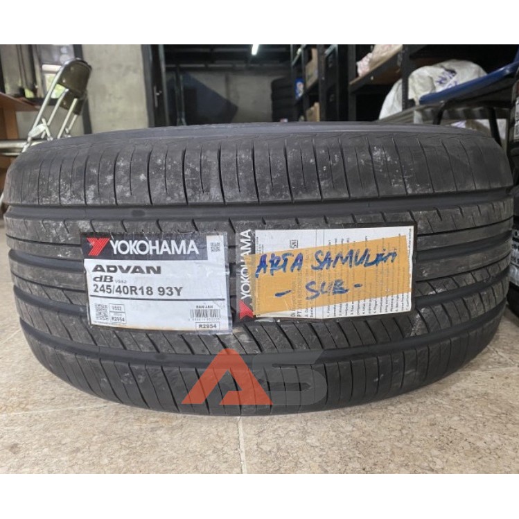 Ban Yokohama Advan dB V552 245 / 40 R 18 R18
