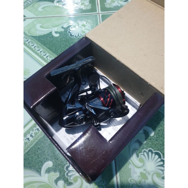 Shimano stradic CI4+ 1000 HG