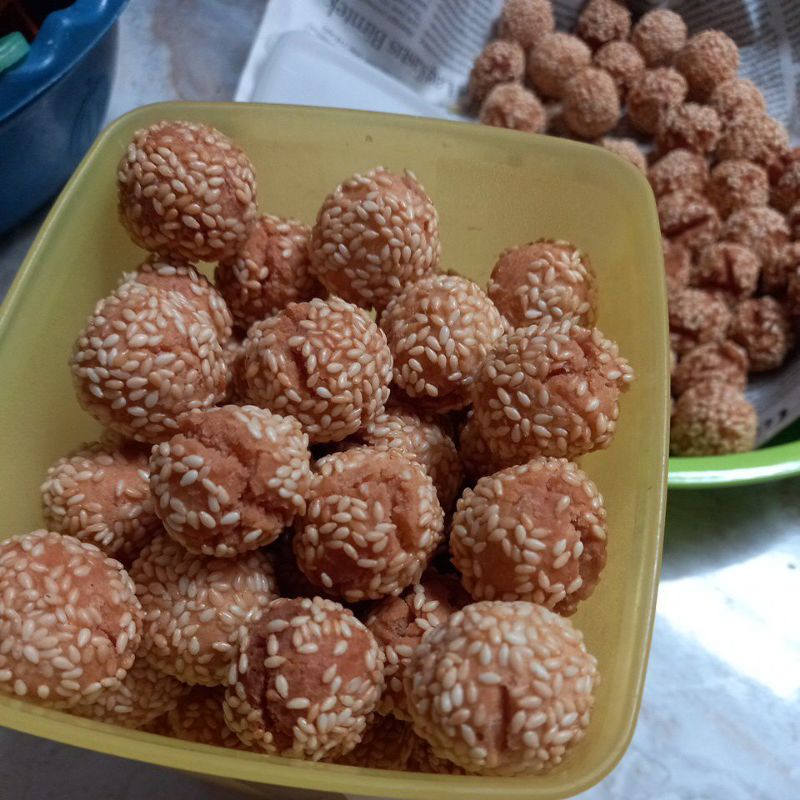 

(250 gram) onde onde ketawa / onde onde pecah / onde onde mekrok