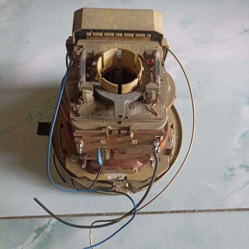 yoke/konde tv 14,21inch leher besar