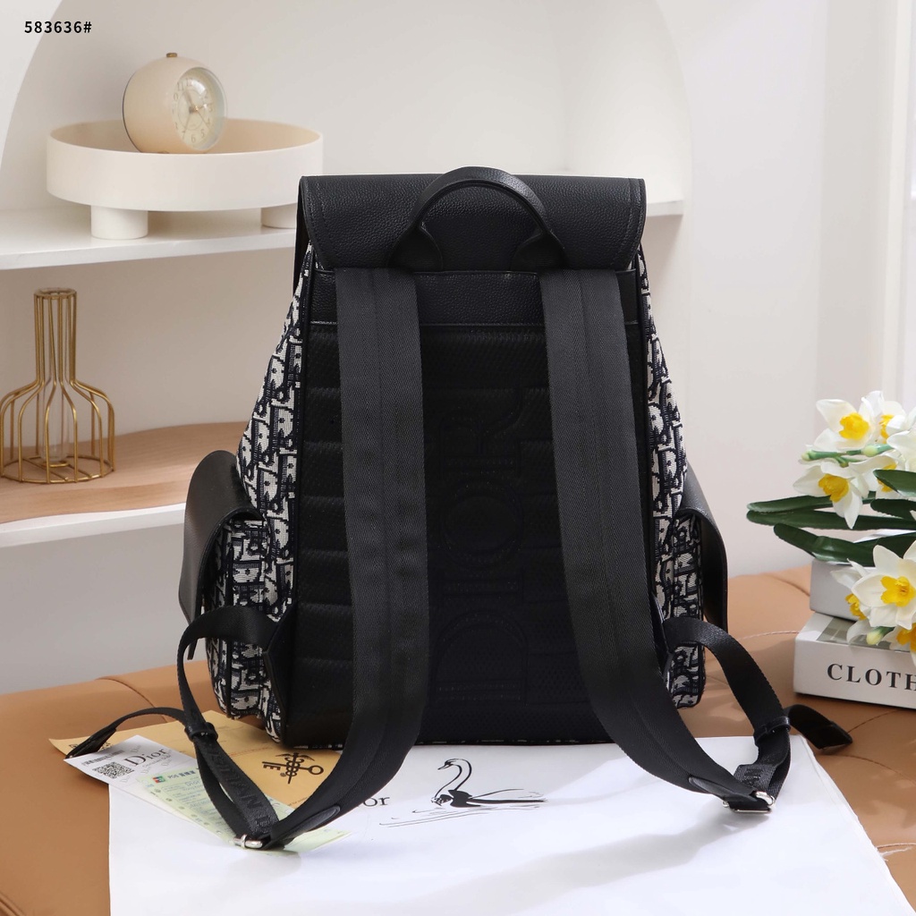 D Backpack 583636