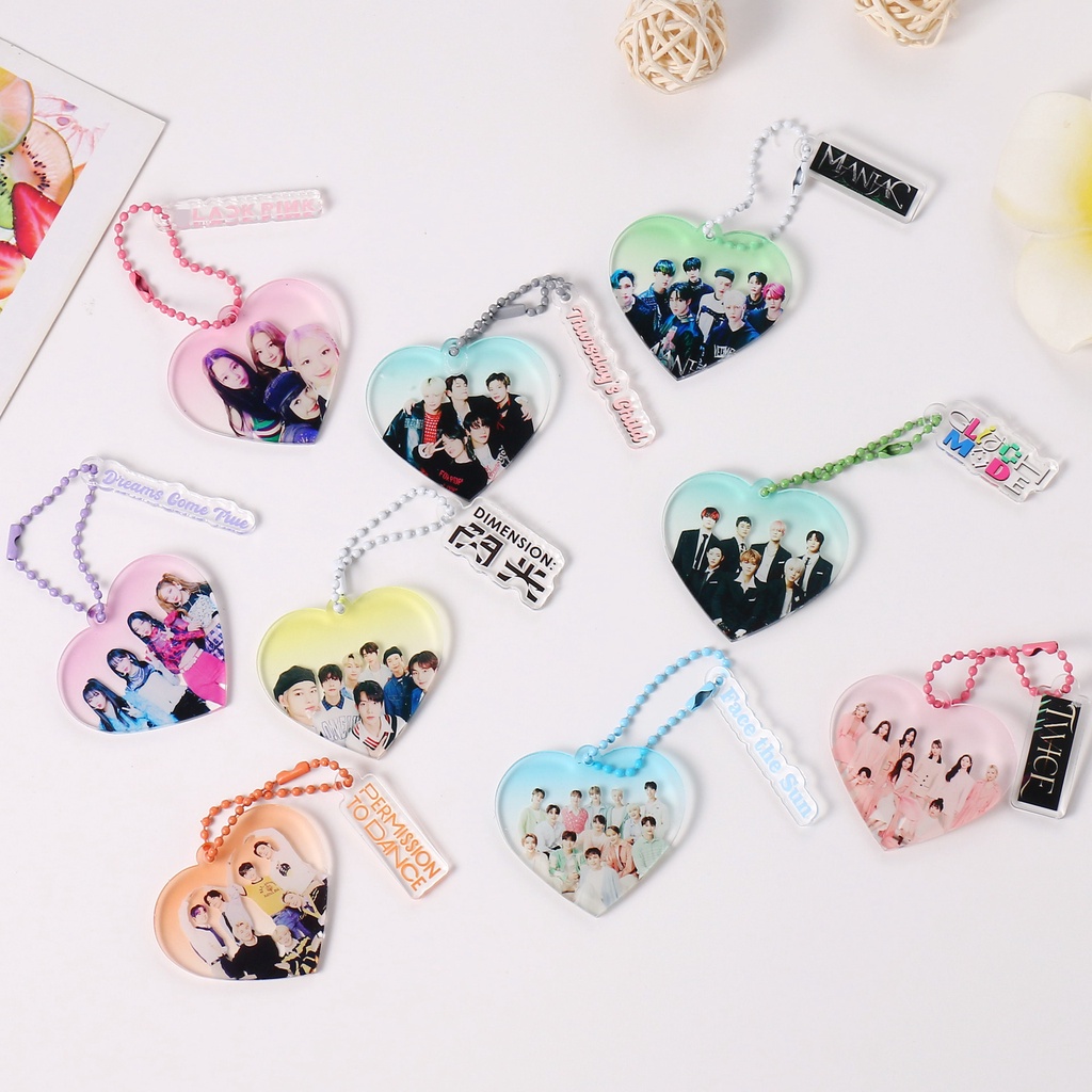 Kpop Bangtan Boys black pink Aespa Enhypen Txt Straykids Twice NCT Gradient Chain Keychains Pendant Jisoo Jennie Rose Lisa Blink BP