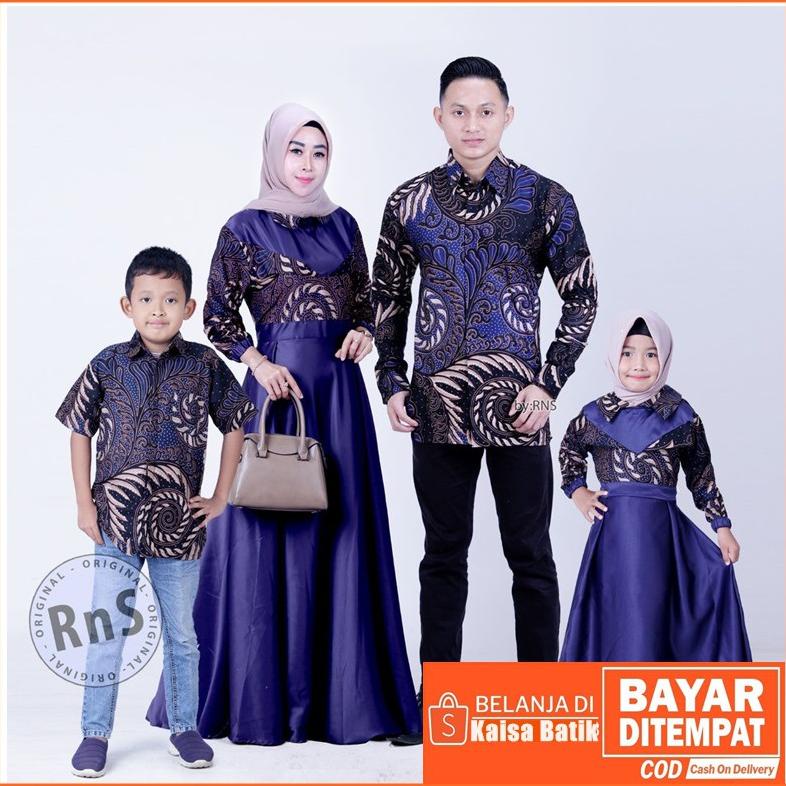 Produk - Baju Couplelan Pasangan Terkini Untuk Pesta Kondangan Couple Kebayak Keluarga Modern Kebaya Hitam Sarimbit Kebayak Baju Batik Couple Keluarga Batik Gamis Baju Batik Couple Keluarga Baju Batik Sarimbit Keluarga Batik Couple Batik Set Pakaian