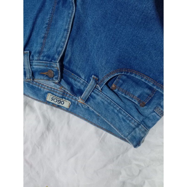 jeans preloved merk (OGOS) CELANA JEANS -A
