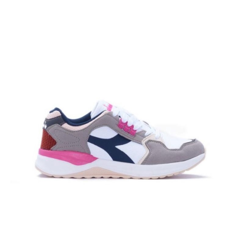SALE. DIADORA WOMEN ORIGINAL 100% BNIB
