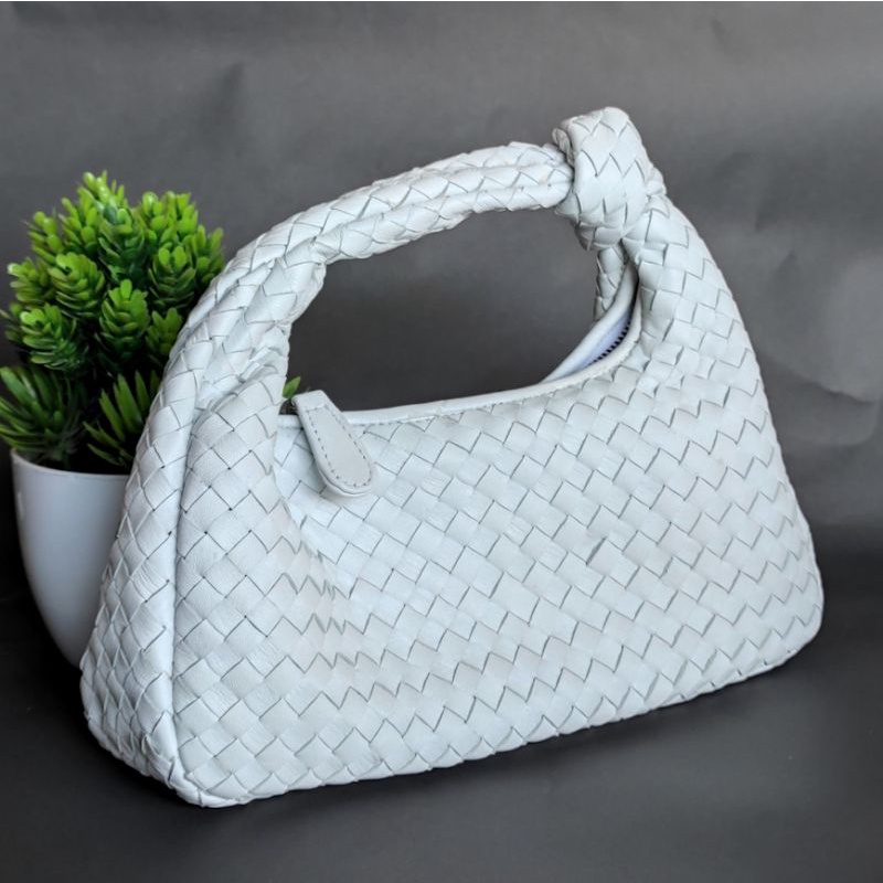 Tas Tebal Anyam Kulit Domba Asli (S)