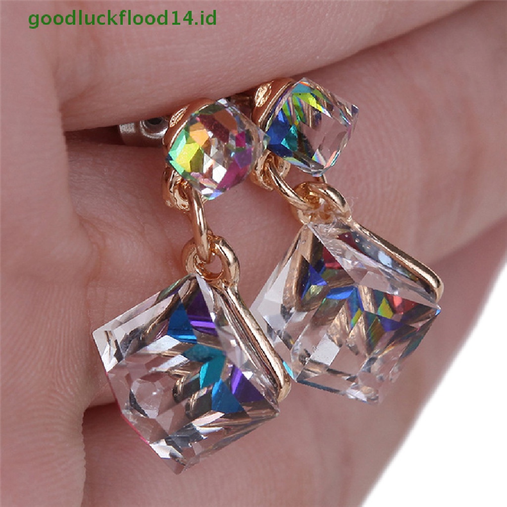 [GOOGFOUR] Kristal Berlian Imitasi Anting Zirkon Stud Earrings Wanita Pernikahan Perhiasan Pengantin [TOP]