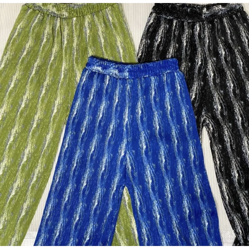 CELANA KULOT PLISKET PREMIUM MOTIF PUTIH