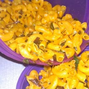 

Seller ｀ MAKARONI BANTET ASIN 250 GRAM ☼