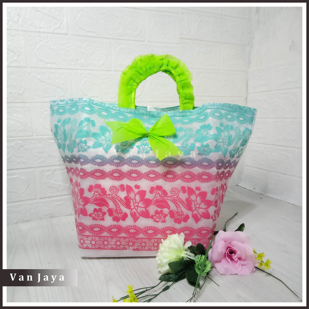 Tas Sarini | Tas Hajatan, Hantaran Kain Avalan & Spunbond Full sablon Uk 22 | Motif Bunga Mewah