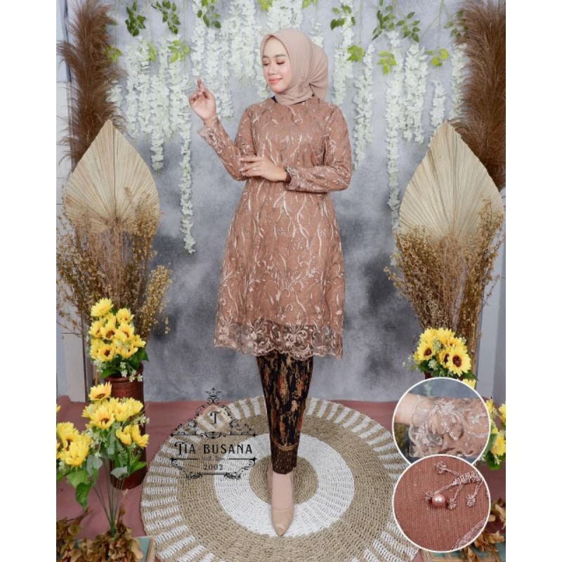 Setelan Kebaya Wanita/Kebaya Modern/Kebaya Wisuda/Setelan Kebaya/Baju Wisuda/Setelan Tunik Tulle
