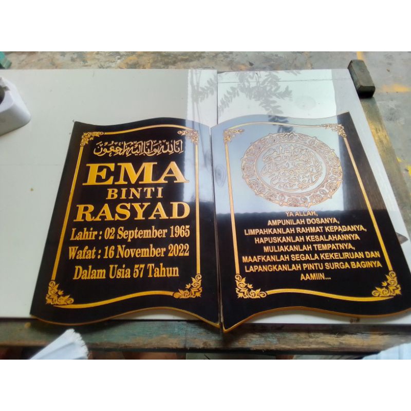 lempengan nama batu nisan buku ukuran 20 x 30 cm x 2 lembar