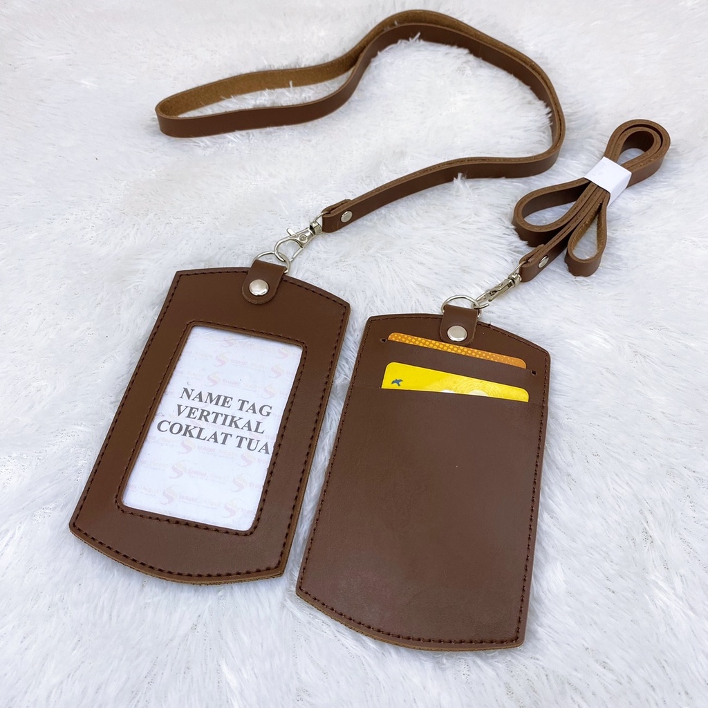 

NAME TAG, GANTUNGAN NAMA, NAMETAG KULIT MURAH BERKUALITAS RN75