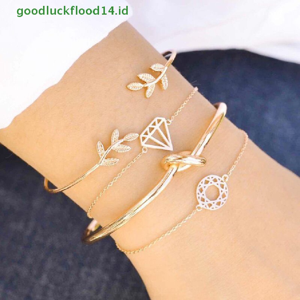 [GOOGFOUR] 4pcs/set Gelang Berlian Berkilau Bulan Bintang Geometris Sederhana Perhiasan Fashion [TOP]