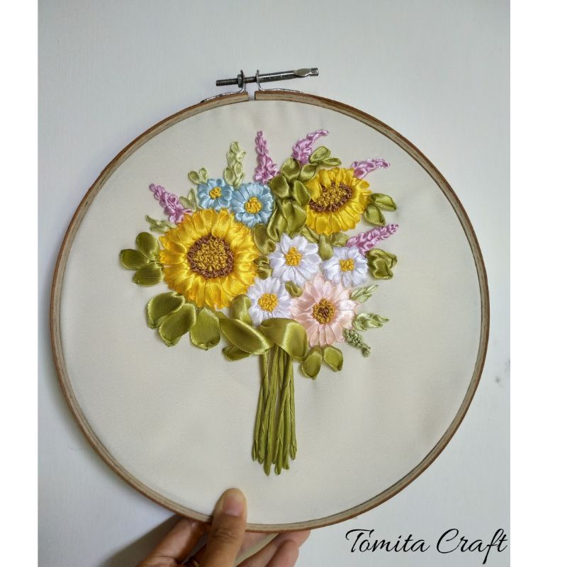 hoop art / hiasan dinding sulam pita /wall decor /handmade