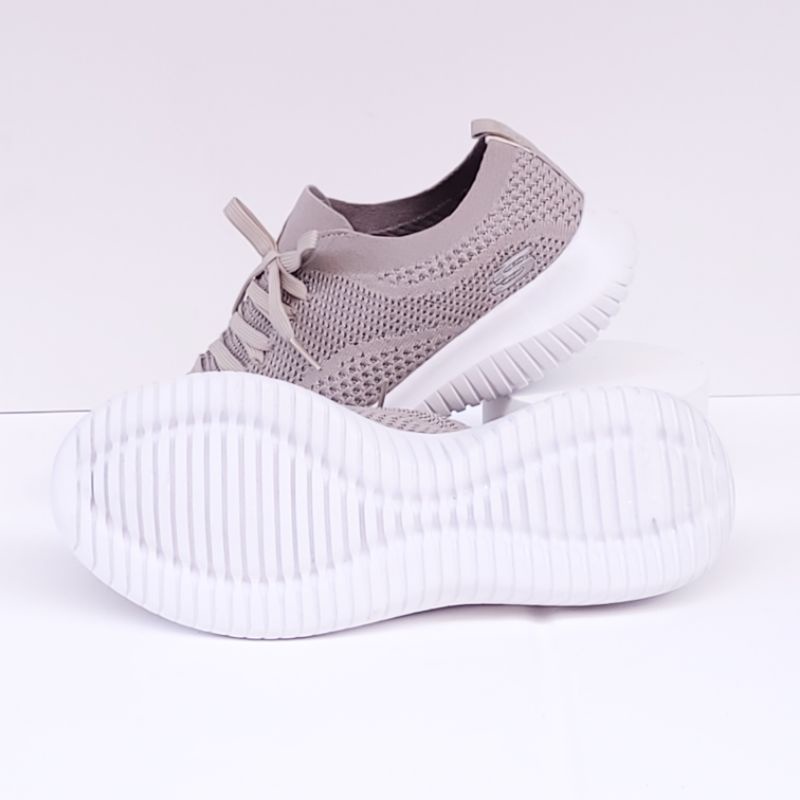 Sepatu Skechers Wanita Ultra Flex Statement Sneaker