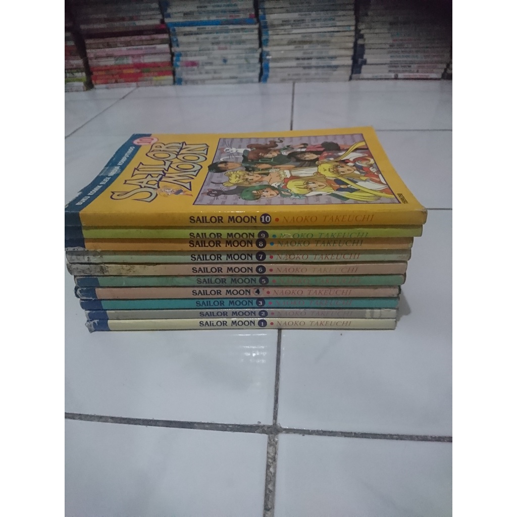 Komik sailor moon 1-10 tamat