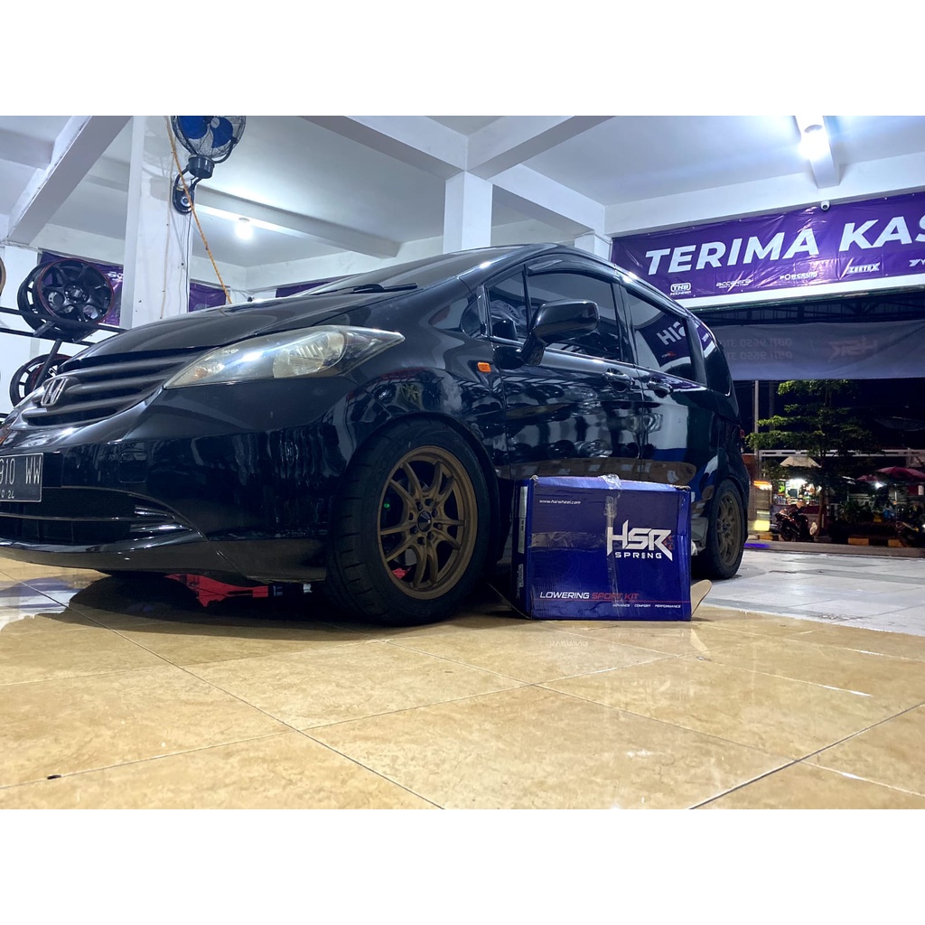keren abis honda freed pakai velg hsr ring 16 free ongkir